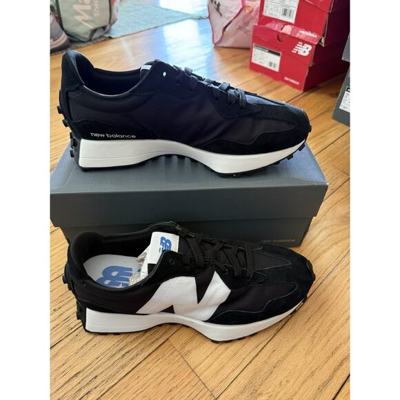 New Balance 327 Black MS327CPG